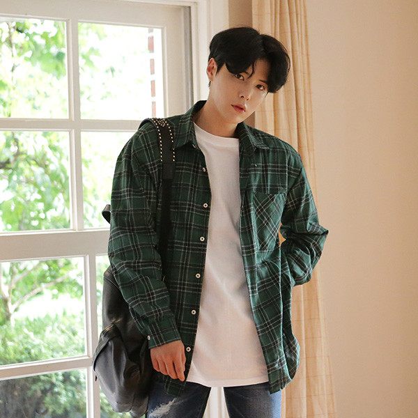 Phối đồ Hàn Quốc với áo sơ mi mix quần jean | Cleanipedia