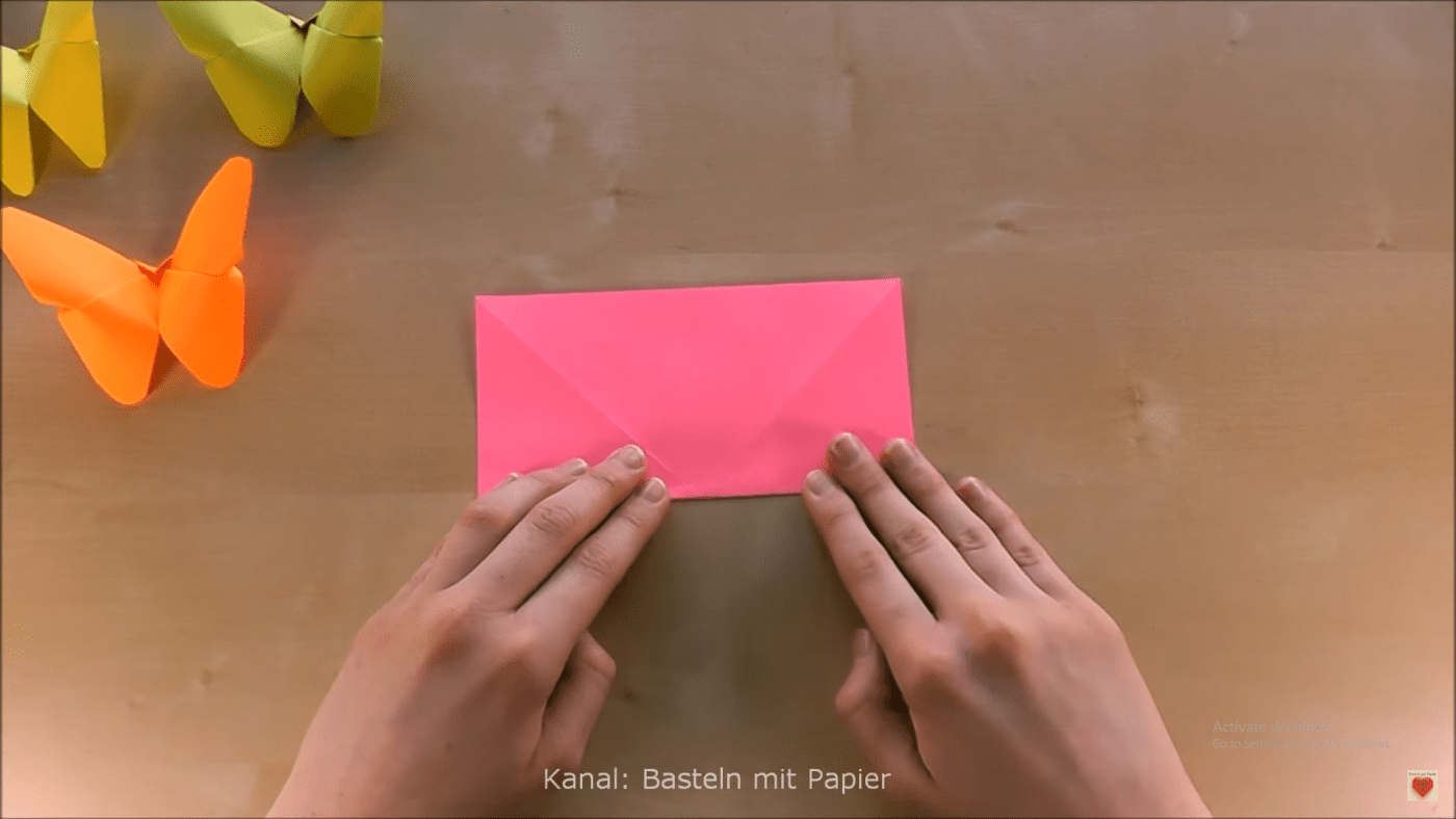 Cách gấp con bướm bằng giấy