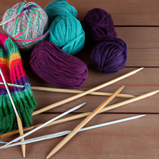Một đống sợi len đầy màu sắc và bộ kim đan trên bàn gỗ
