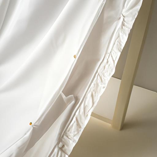 Màn che giường handmade với vải trắng tinh khôi