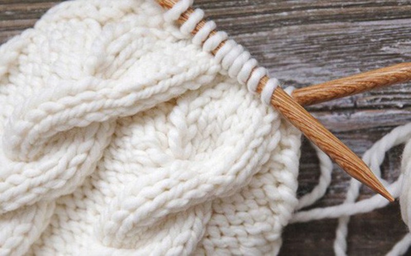 Cách phân biệt đan len và móc len cho người mới bắt đầu